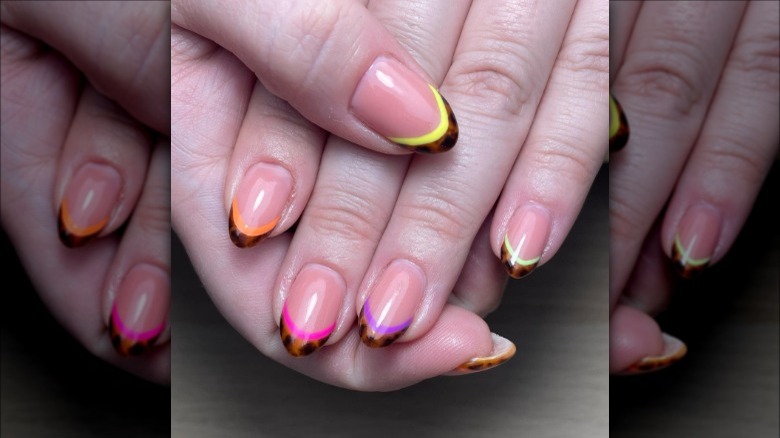 Tortoise shell nail tips