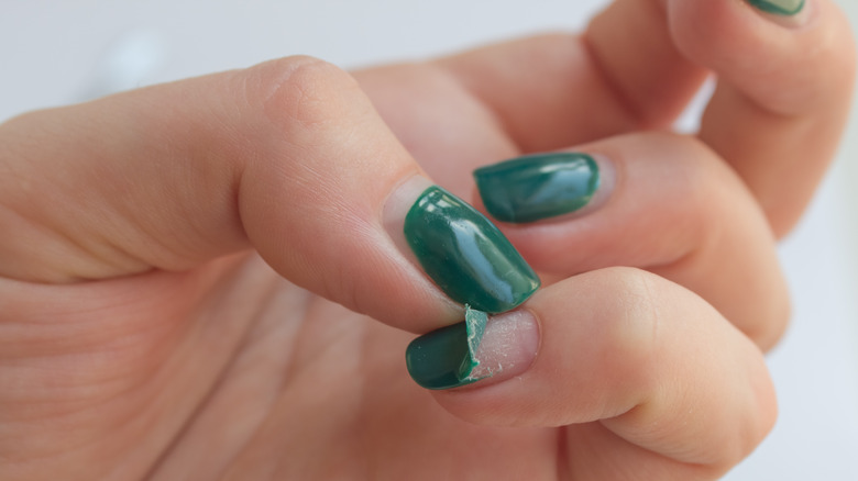 Treat And Prevent Gel Nail Lifting With Our Favorite Tips