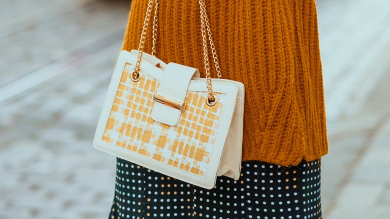 Tweed handbag with gold chain strap