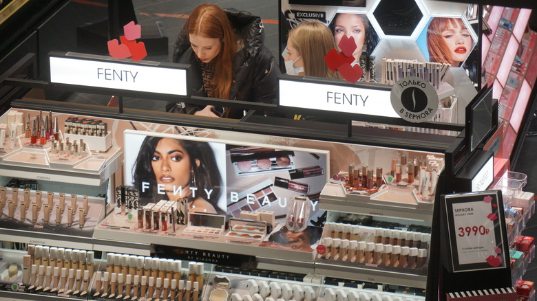 women shopping at sephora