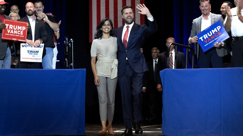 Usha Vance wearing boring neutrals at a campaign rally in Middletown, OH.