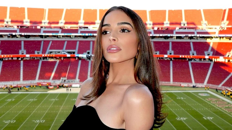 Olivia Culpo at 49ers game