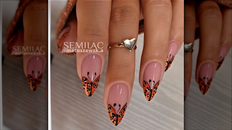 Butterfly French nails