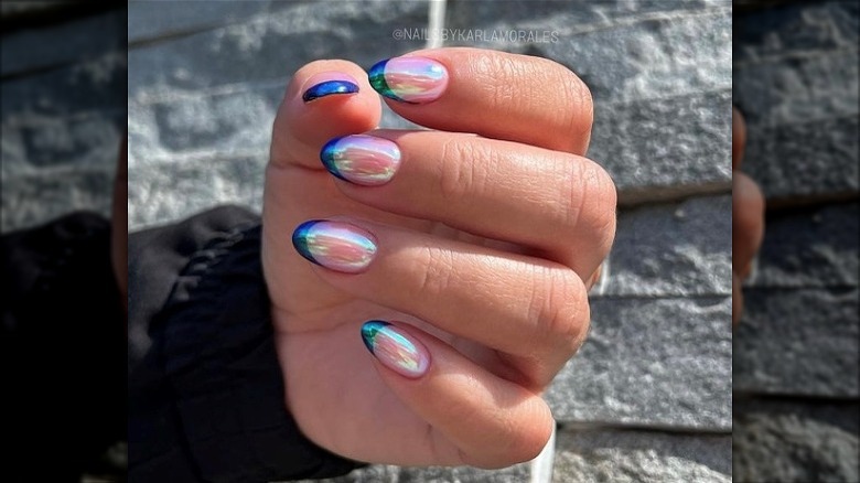 Pearlcore French nails