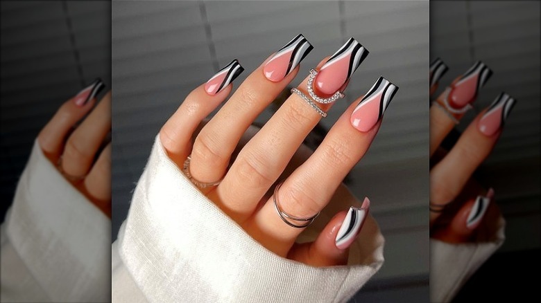 Monochromatic French swirl nails