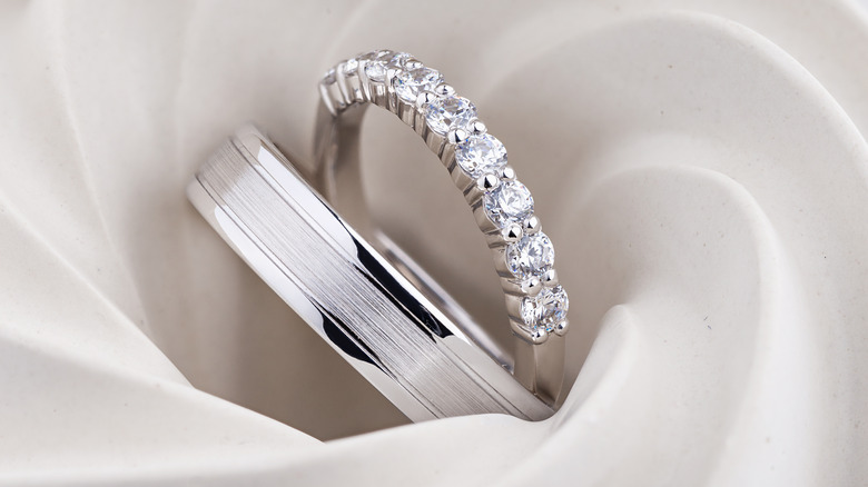 platinum wedding bands