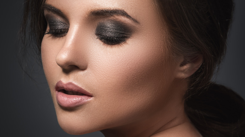 Gray eyeshadow on model