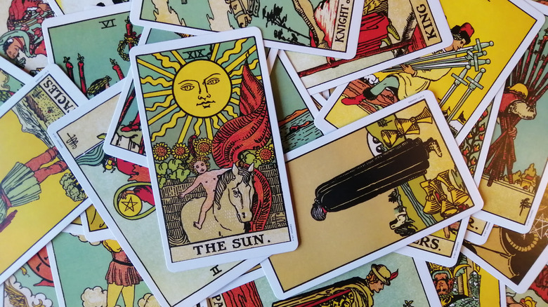 What Does The Sun Card Mean In Tarot, And Why Is It So Important To ...