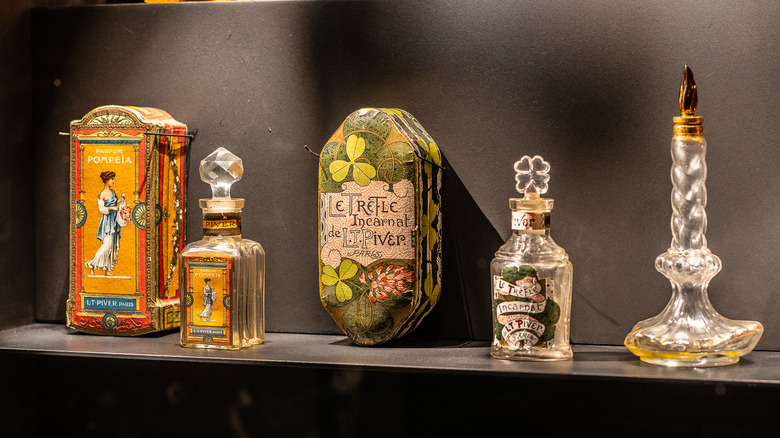 antique french perfumes