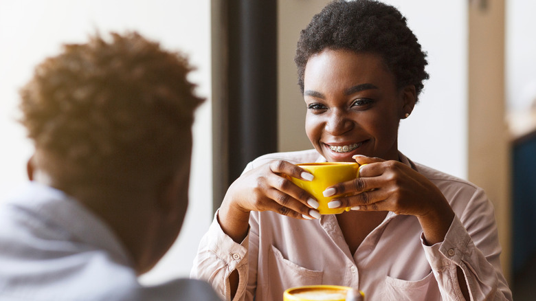 couple drinking coffee