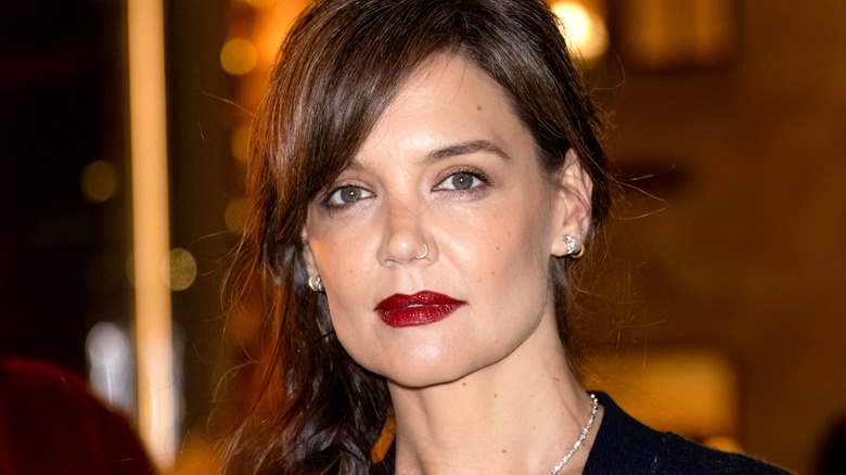 Katie Holmes wearing glam makeup for the 2024 Chanel Dinner.