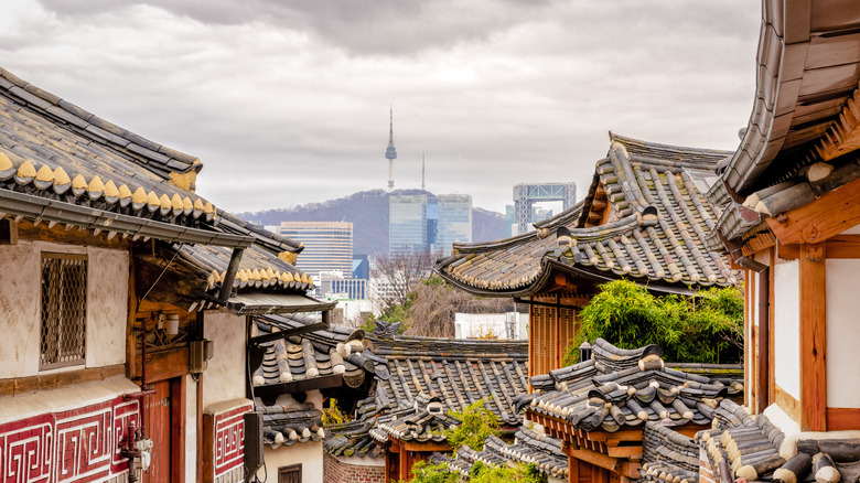 Skyline view of Seoul, South Korea