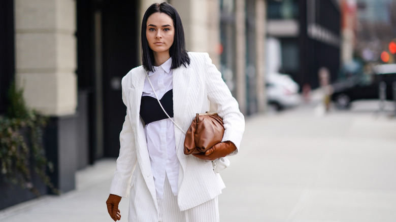 woman wearing layered button-up