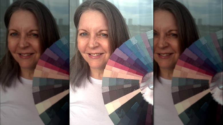 Mature woman with personal color palette