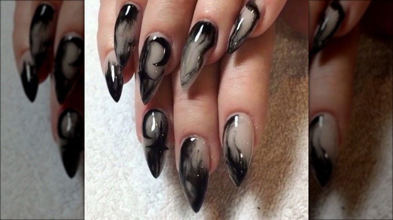 Fog nails manicure