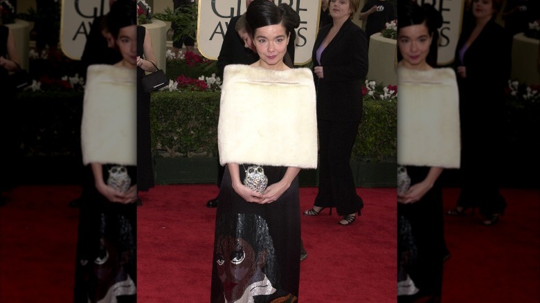 Björk 2001 Golden Globes