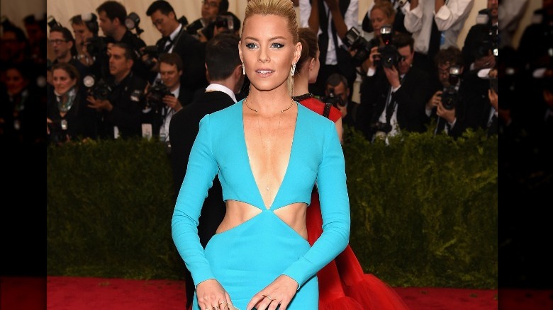 Elizabeth Banks Met Gala 2015