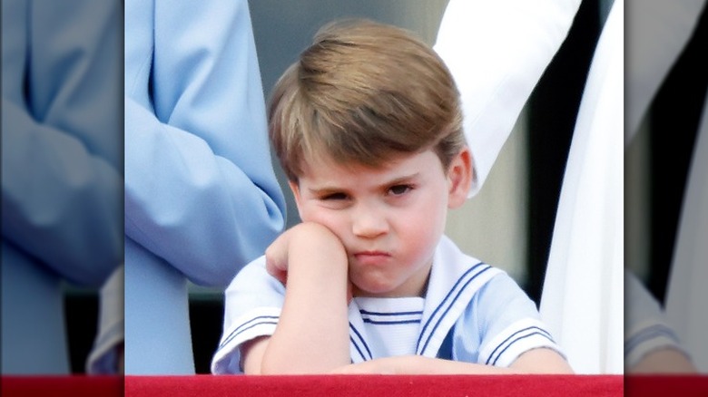 Prince Louis looking bored balcony