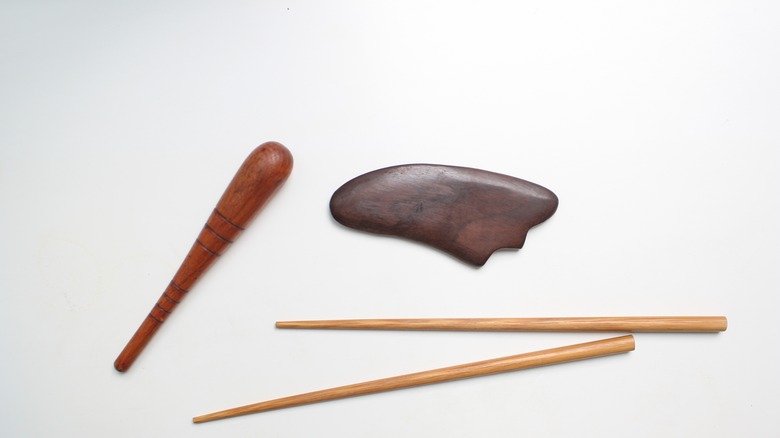 Body combing & Chinese tools