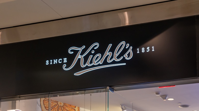 Kiehl's store entrance 
