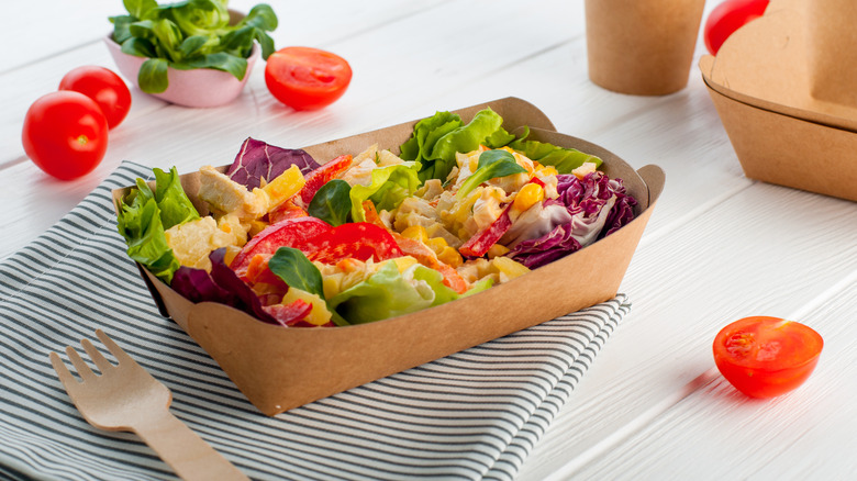 Takeout plate with vegetable dish